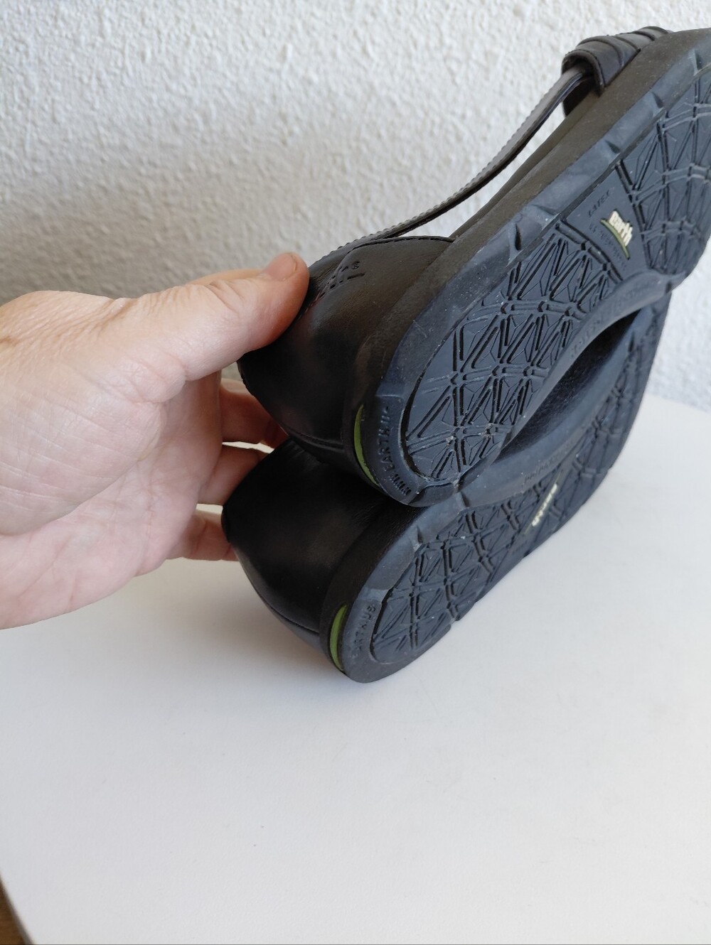 Earth Spirit Blossom Black Leather Slip-On Flat Shoe - Picture 12 of 13